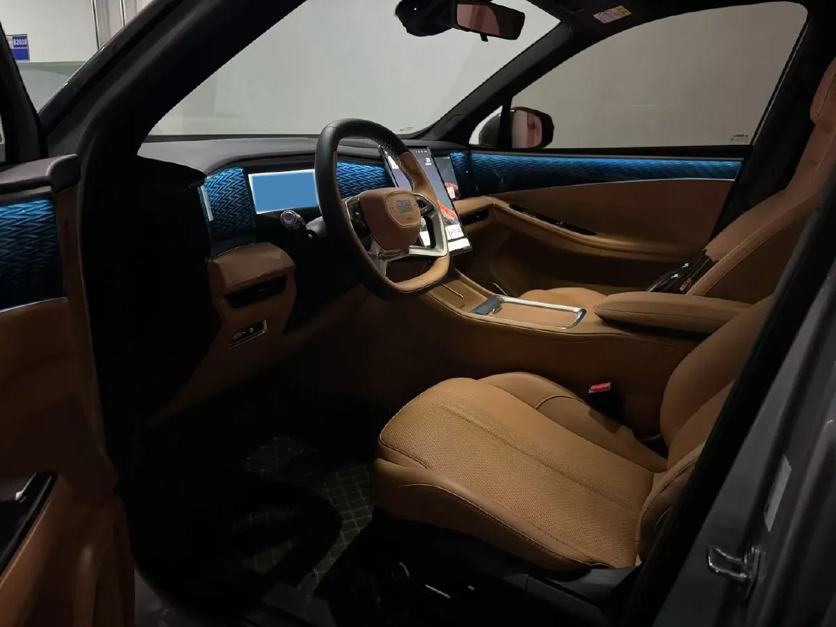 2025 Geely Galaxy L7 1.5L 112HP L4 1DHT PHEV 18.4KWH,autocango,china used car exporter,china ev exporter,chinese used car exporter,chinese used ev exporter