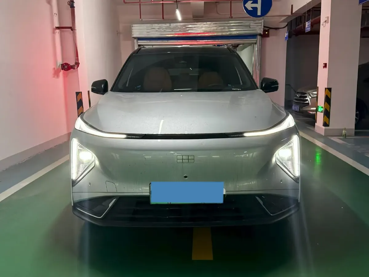 2025 Geely Galaxy L7 1.5L 112HP L4 1DHT PHEV 18.4KWH,autocango,china used car exporter,china ev exporter,chinese used car exporter,chinese used ev exporter
