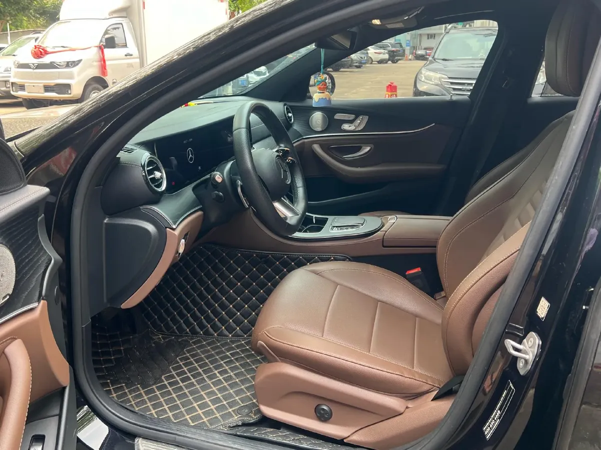 2022 Mercedes-Benz E Class 2.0T 258HP L4 9AT,autocango,china used car exporter,china ev exporter,chinese used car exporter,chinese used ev exporter