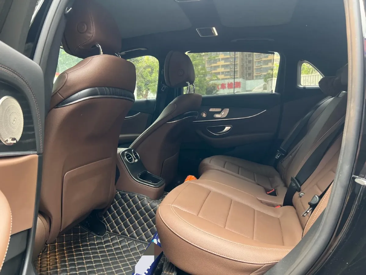 2022 Mercedes-Benz E Class 2.0T 258HP L4 9AT,autocango,china used car exporter,china ev exporter,chinese used car exporter,chinese used ev exporter