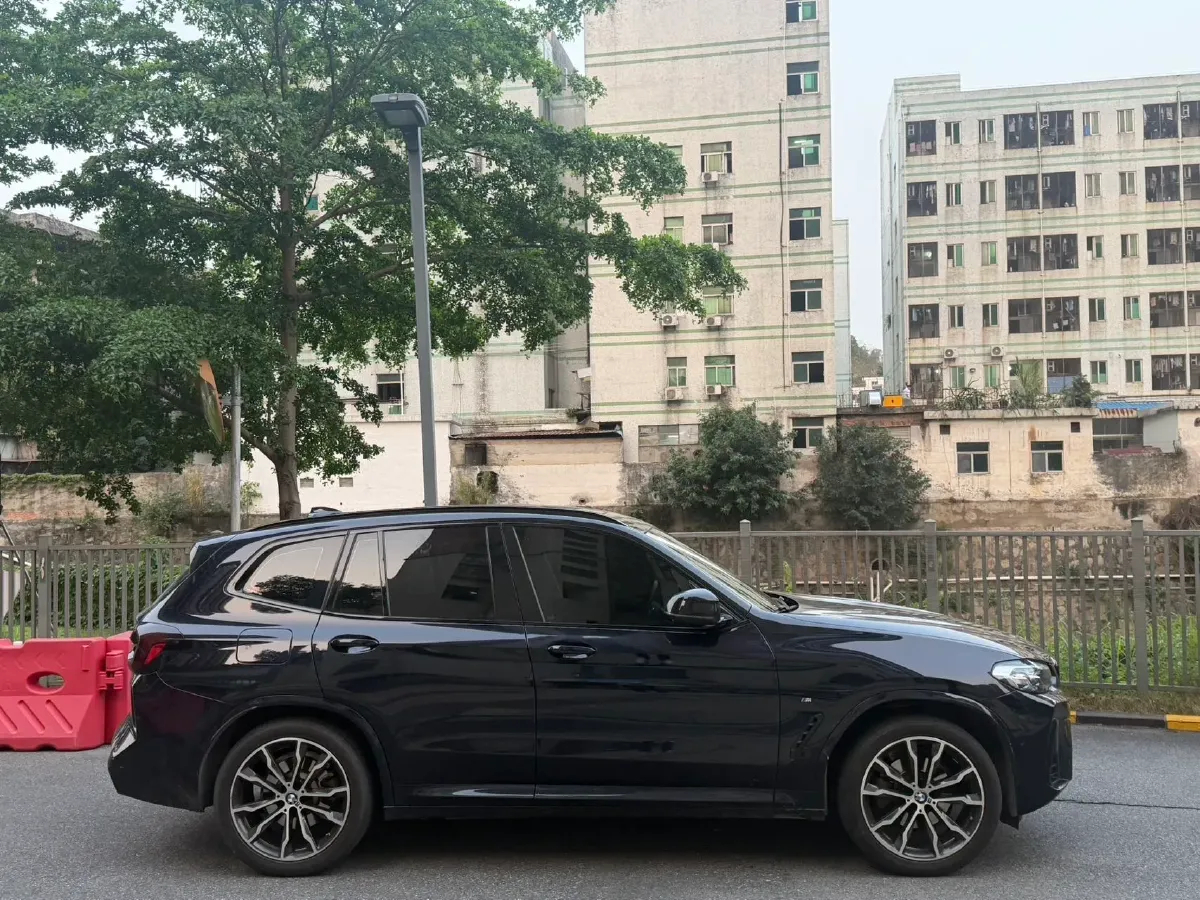 2022 BMW X3 2.0T 252HP L4 8AT,autocango,china used car exporter,china ev exporter,chinese used car exporter,chinese used ev exporter