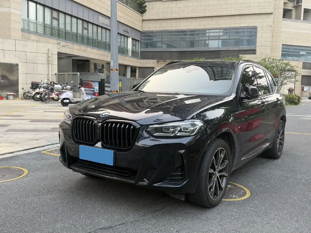 2022 BMW X3 2.0T 252HP L4 8AT,autocango,china used car exporter,china ev exporter,chinese used car exporter,chinese used ev exporter