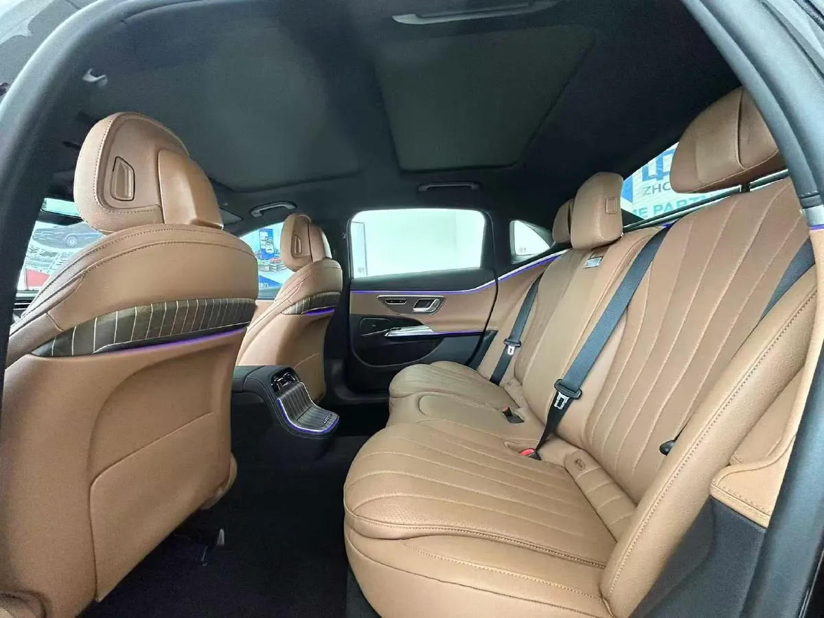 2024 Mercedes-Benz E Class 2.0T 258HP L4 9AT,autocango,china used car exporter,china ev exporter,chinese used car exporter,chinese used ev exporter