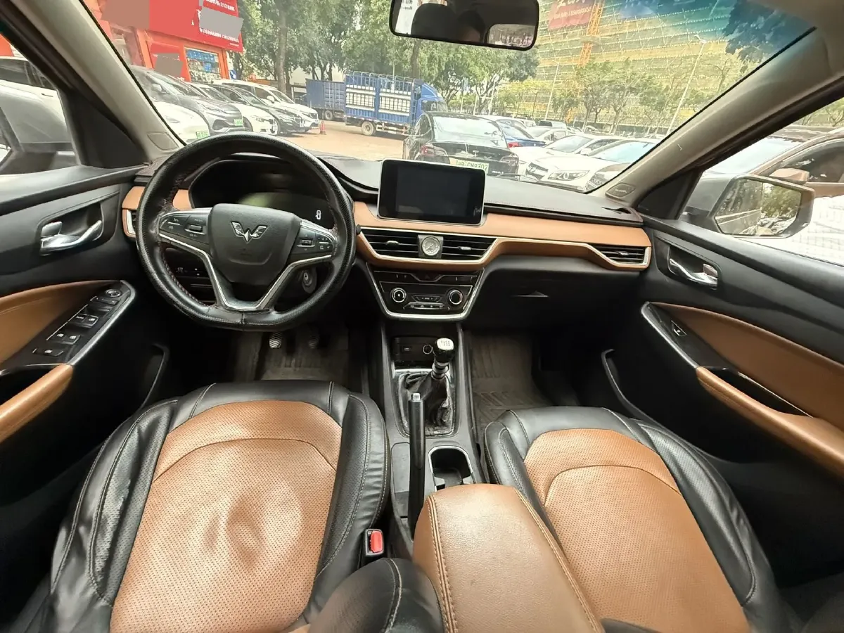 2018 WuLing HongGuang S3 1.5L 112HP L4 6MT,autocango,china used car exporter,china ev exporter,chinese used car exporter,chinese used ev exporter