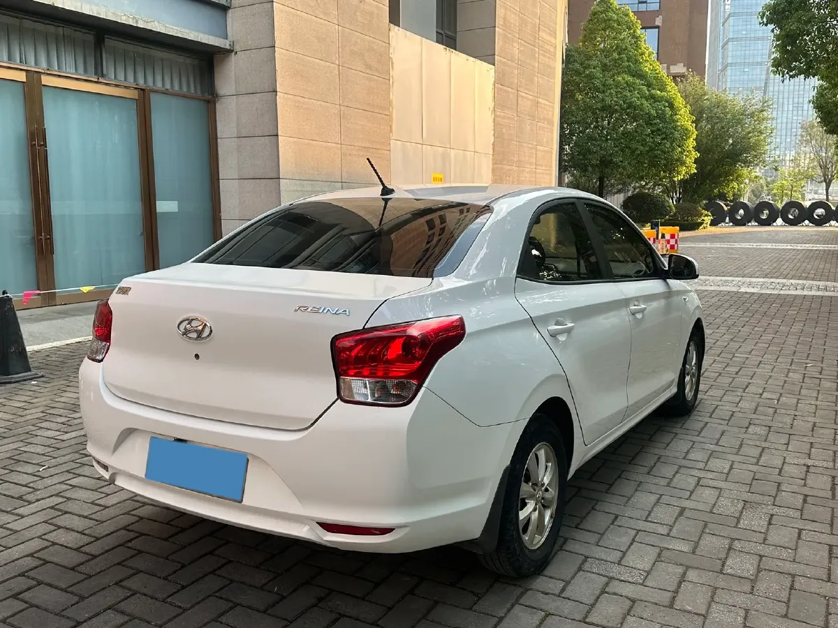 2017 Hyundai Reina 1.4L 95HP L4 5MT,autocango,china used car exporter,china ev exporter,chinese used car exporter,chinese used ev exporter