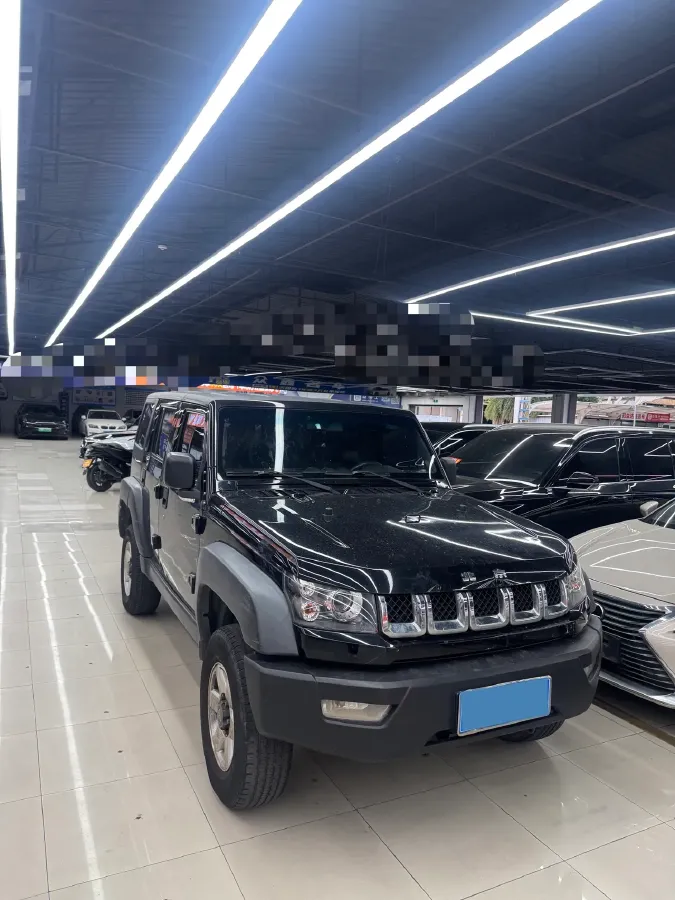 2016 Beijing BJ40 2.0T 204HP L4 5MT,autocango,china used car exporter,china ev exporter,chinese used car exporter,chinese used ev exporter