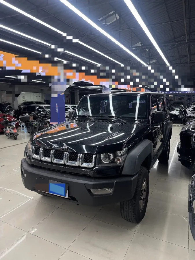 2016 Beijing BJ40 2.0T 204HP L4 5MT,autocango,china used car exporter,china ev exporter,chinese used car exporter,chinese used ev exporter