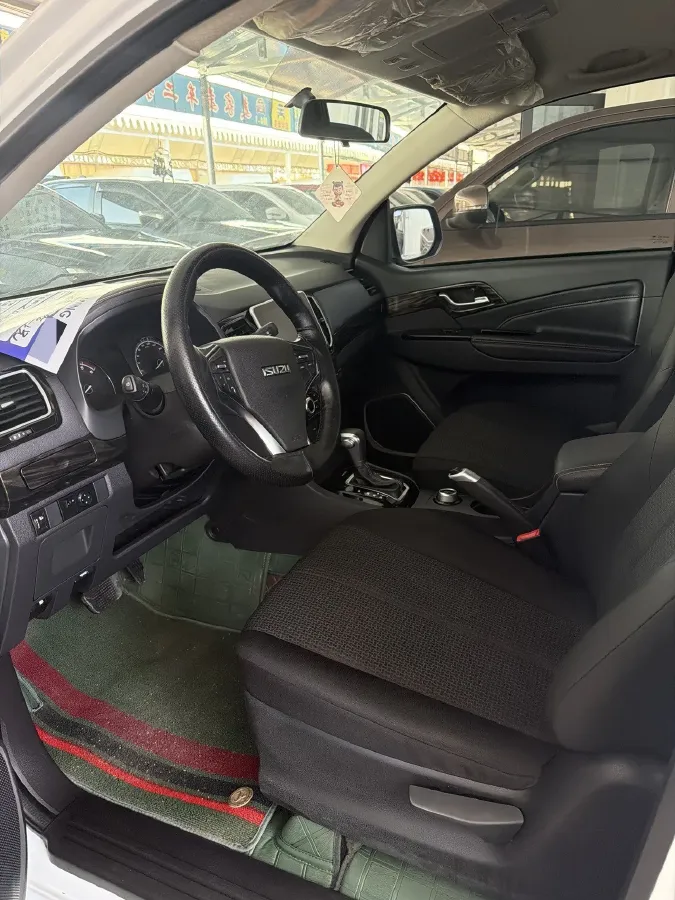 2020 Isuzu LingTuo 2.5T 150HP L4 6AT,autocango,china used car exporter,china ev exporter,chinese used car exporter,chinese used ev exporter