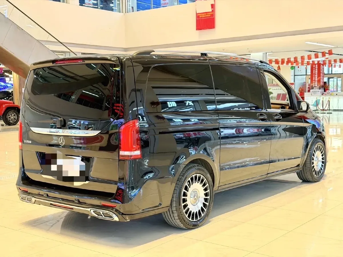2021 Mercedes-Benz V Class 2.0T 211HP L4 9AT,autocango,china used car exporter,china ev exporter,chinese used car exporter,chinese used ev exporter