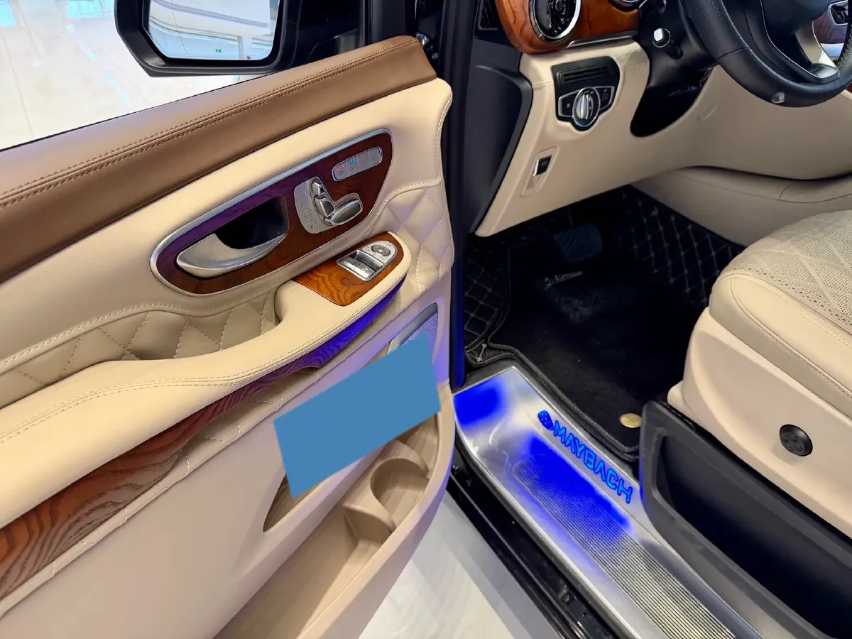 2021 Mercedes-Benz V Class 2.0T 211HP L4 9AT,autocango,china used car exporter,china ev exporter,chinese used car exporter,chinese used ev exporter