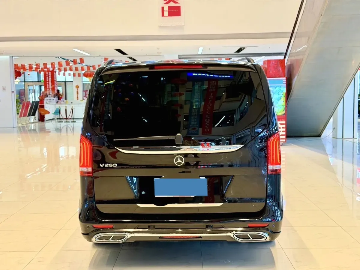 2021 Mercedes-Benz V Class 2.0T 211HP L4 9AT,autocango,china used car exporter,china ev exporter,chinese used car exporter,chinese used ev exporter