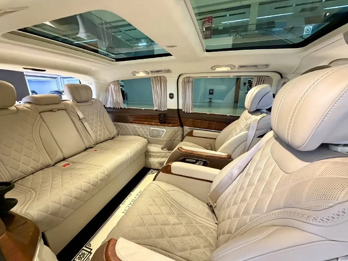 2021 Mercedes-Benz V Class 2.0T 211HP L4 9AT,autocango,china used car exporter,china ev exporter,chinese used car exporter,chinese used ev exporter