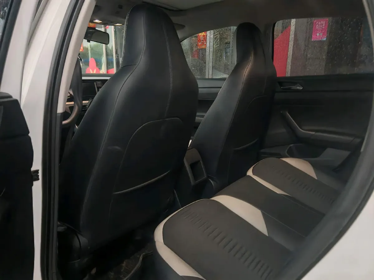 2019 Volkswagen Polo 1.5L 113HP L4 6AT,autocango,china used car exporter,china ev exporter,chinese used car exporter,chinese used ev exporter