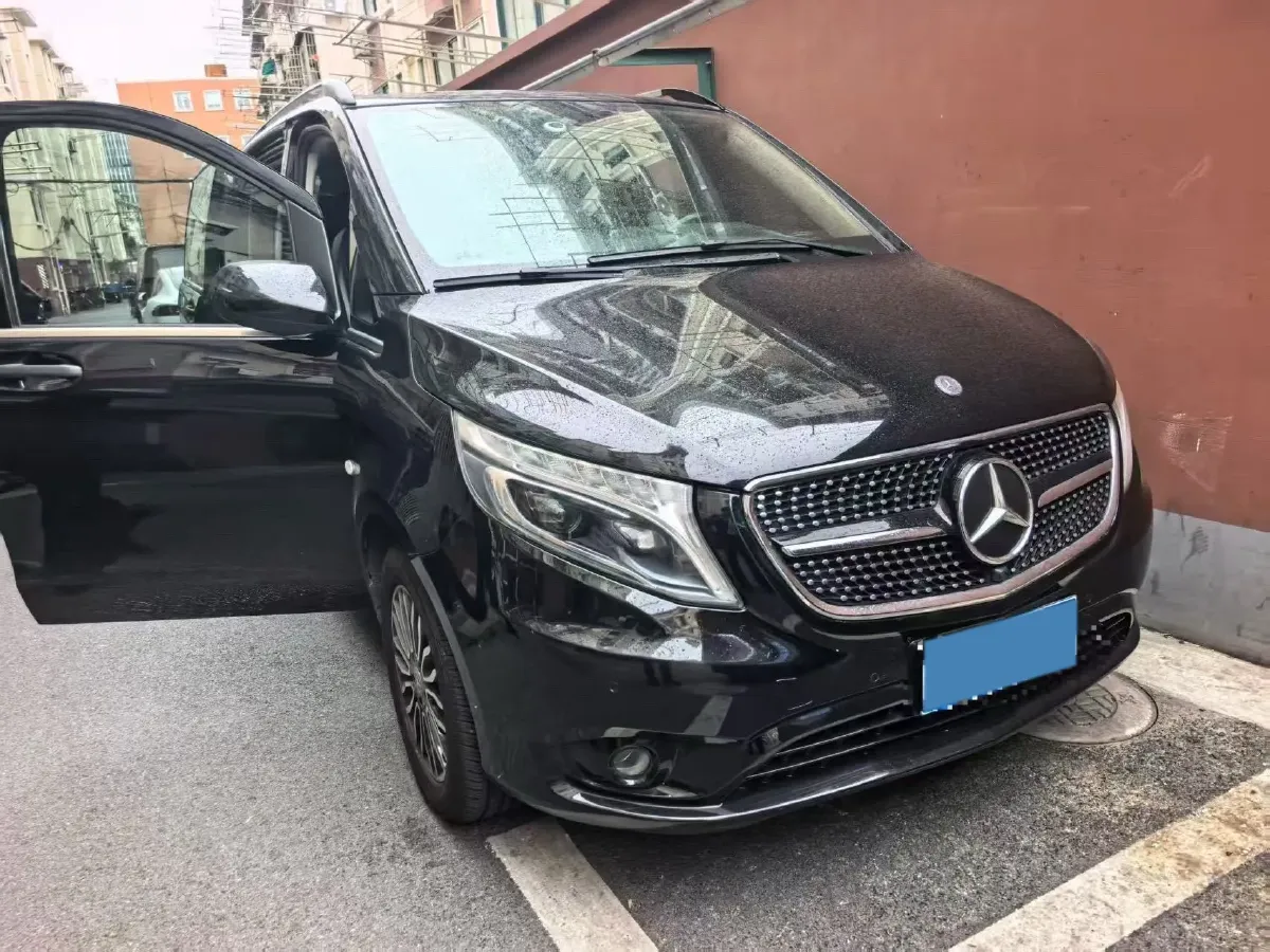 2020 Mercedes-Benz Vito 2.0T 211HP L4 9AT,autocango,china used car exporter,china ev exporter,chinese used car exporter,chinese used ev exporter