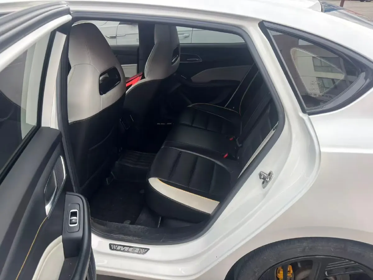 2021 MG MG6 1.5T 181HP L4 7DCT,autocango,china used car exporter,china ev exporter,chinese used car exporter,chinese used ev exporter