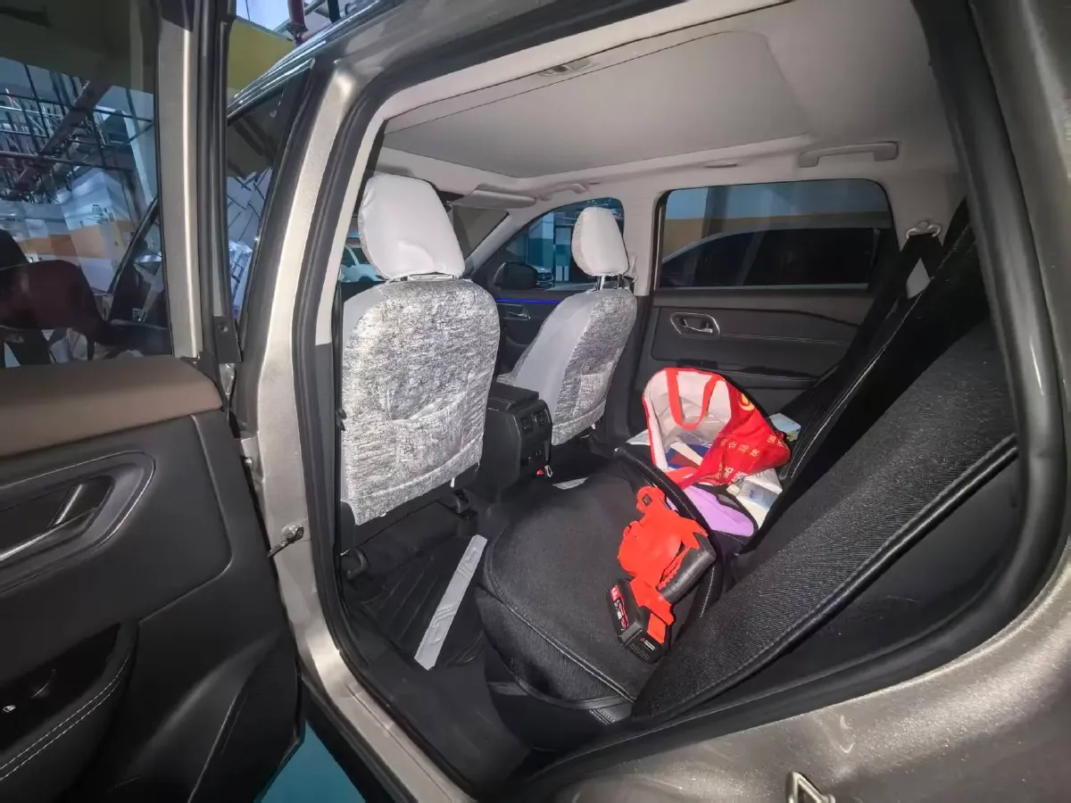 2023 Nissan X-Trail 1.5T 144HP L3 Hybrid,autocango,china used car exporter,china ev exporter,chinese used car exporter,chinese used ev exporter