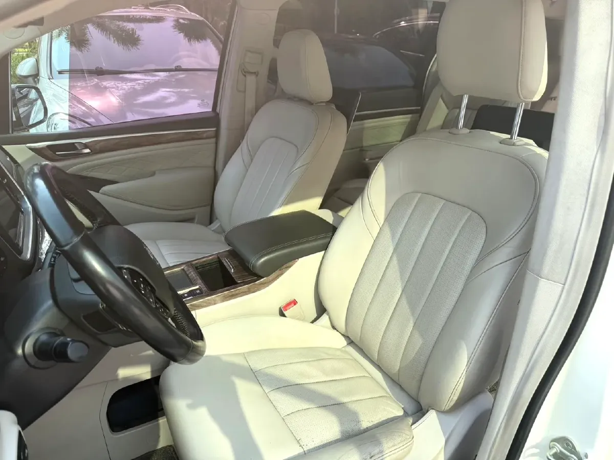 2018 GAC Trumpchi M8 2.0T 201HP L4 6AT,autocango,china used car exporter,china ev exporter,chinese used car exporter,chinese used ev exporter