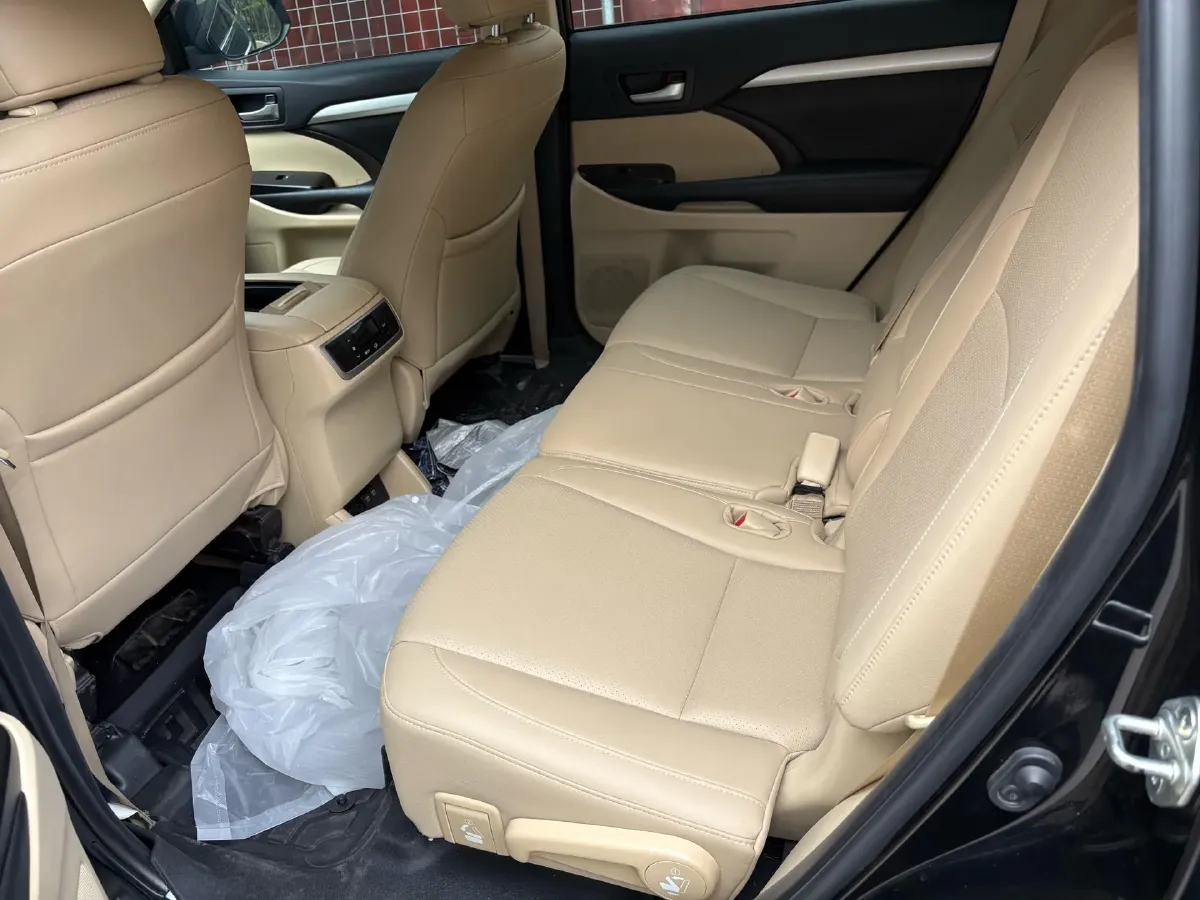 2019 SsangYong Rexton 2.0T 224HP L4 6AT,autocango,china used car exporter,china ev exporter,chinese used car exporter,chinese used ev exporter