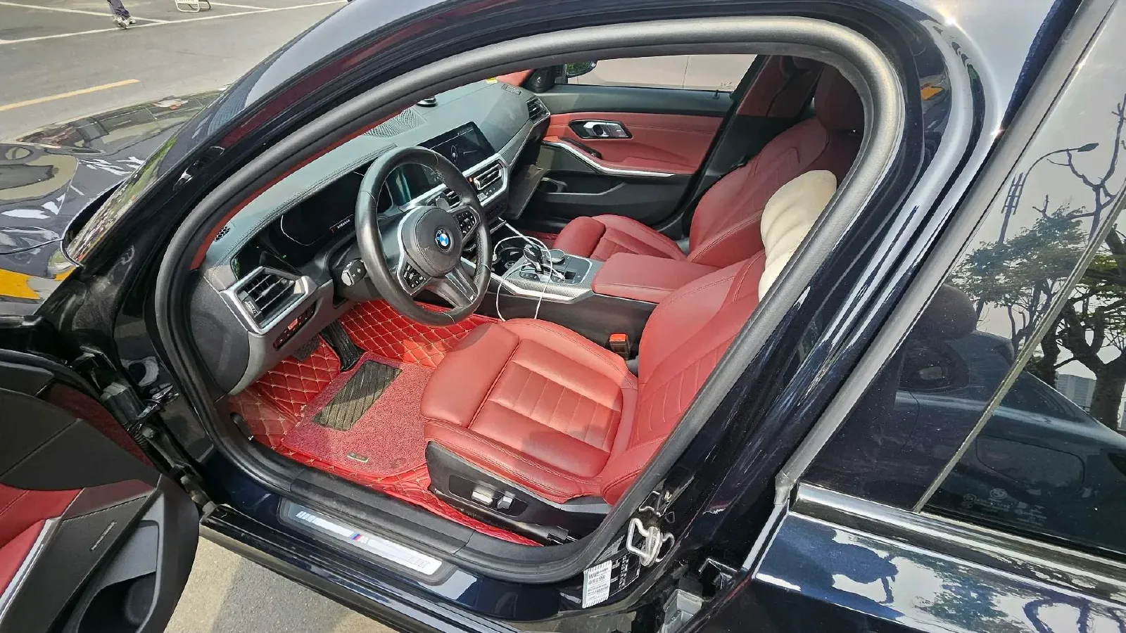 2021 BMW 3 Series 2.0T 184HP L4 8AT,autocango,china used car exporter,china ev exporter,chinese used car exporter,chinese used ev exporter