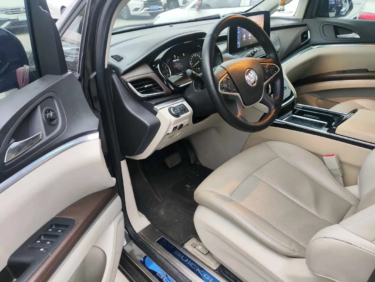 2021 Buick GL8 2.0T 237HP L4 9AT,autocango,china used car exporter,china ev exporter,chinese used car exporter,chinese used ev exporter