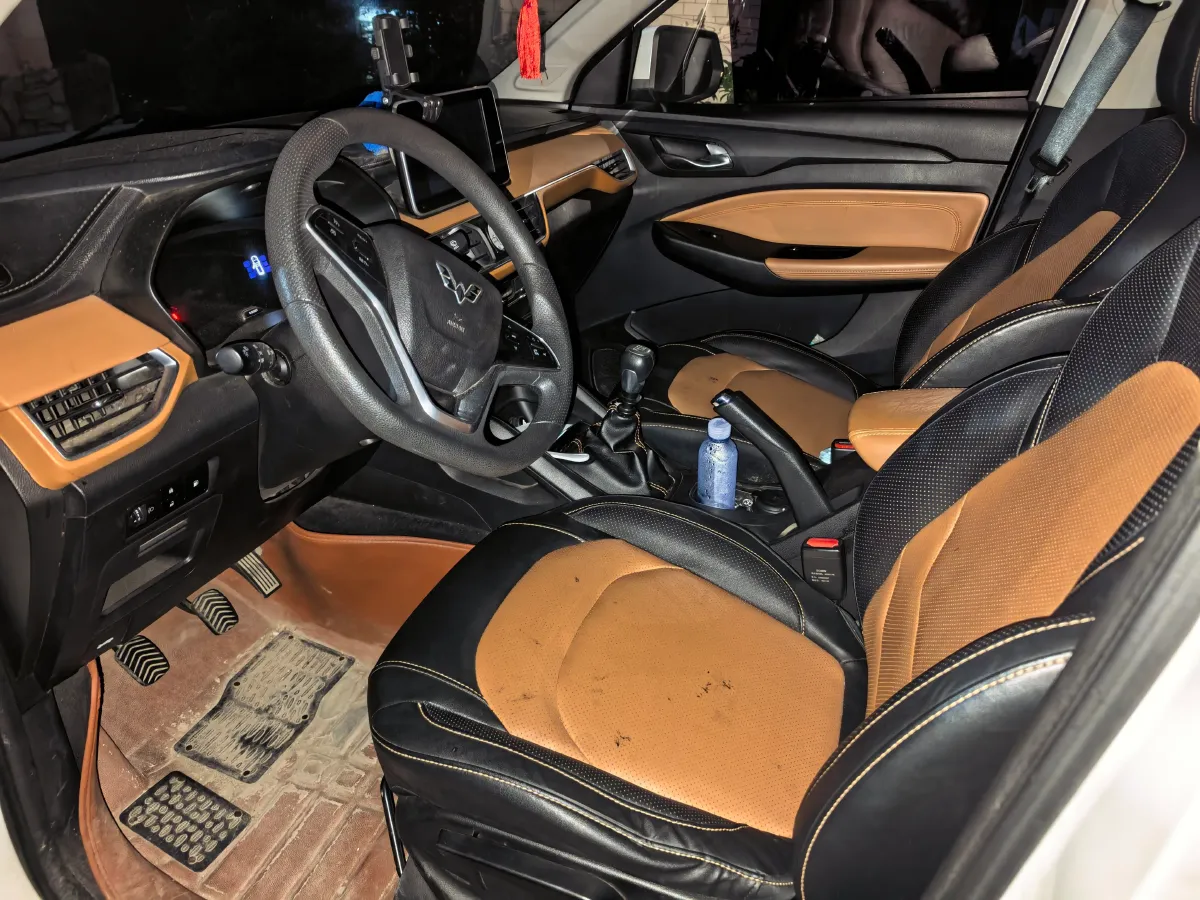 2018 WuLing HongGuang S3 1.5L 112HP L4 6MT,autocango,china used car exporter,china ev exporter,chinese used car exporter,chinese used ev exporter