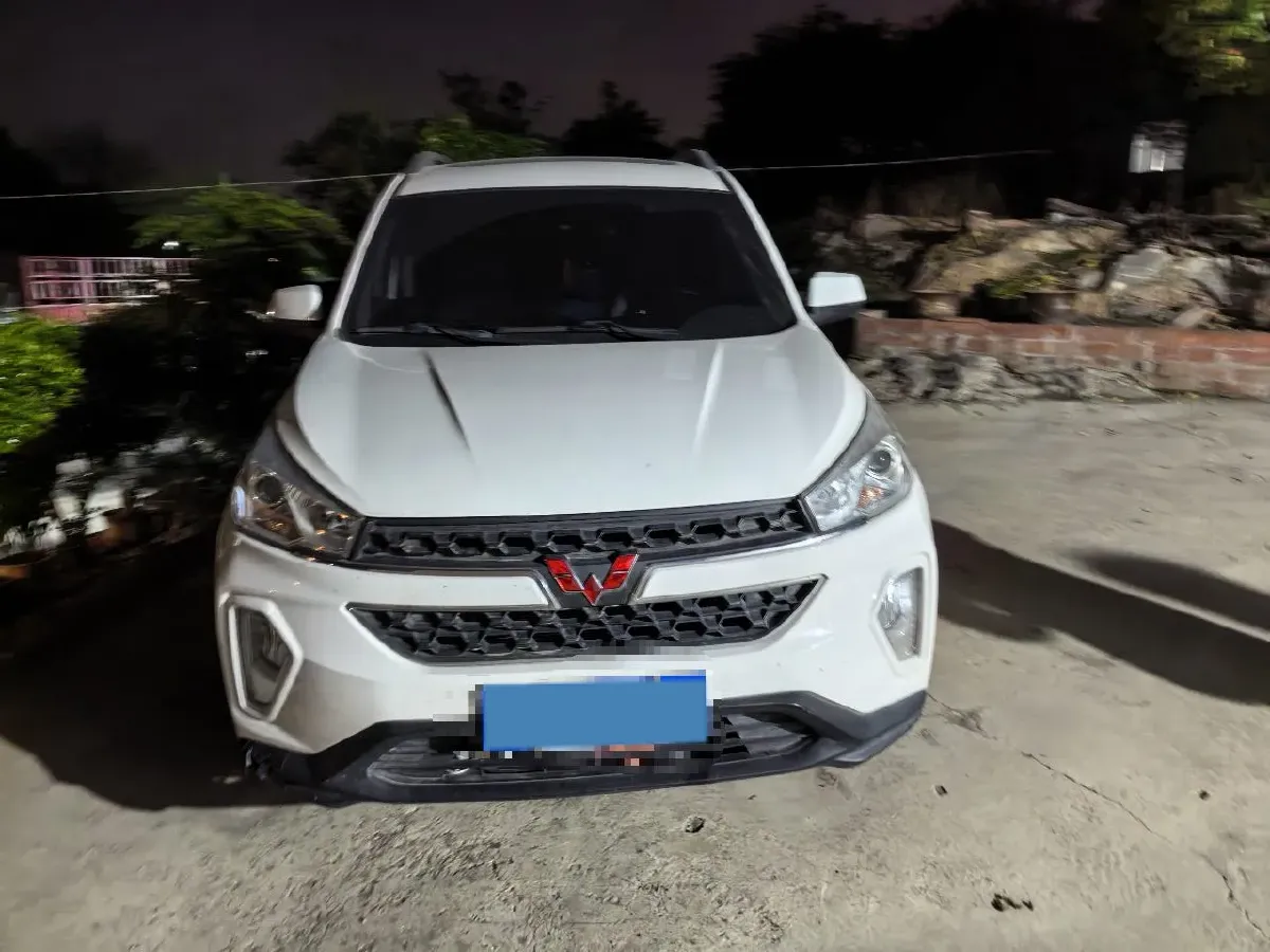 2018 WuLing HongGuang S3 1.5L 112HP L4 6MT,autocango,china used car exporter,china ev exporter,chinese used car exporter,chinese used ev exporter