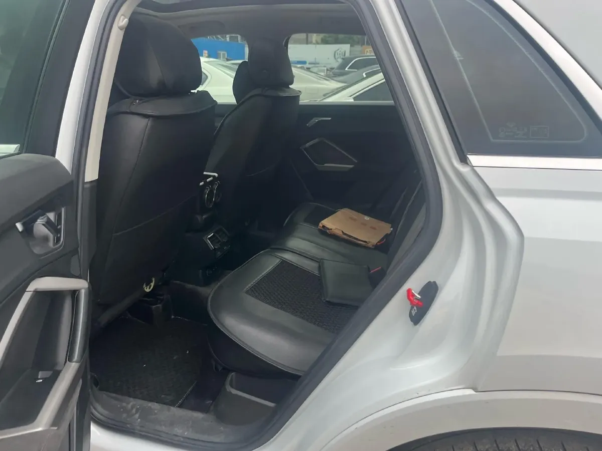 2022 Audi Q3 1.4T 150HP L4 7DCT,autocango,china used car exporter,china ev exporter,chinese used car exporter,chinese used ev exporter