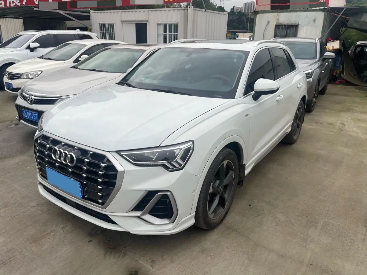 2022 Audi Q3 1.4T 150HP L4 7DCT,autocango,china used car exporter,china ev exporter,chinese used car exporter,chinese used ev exporter