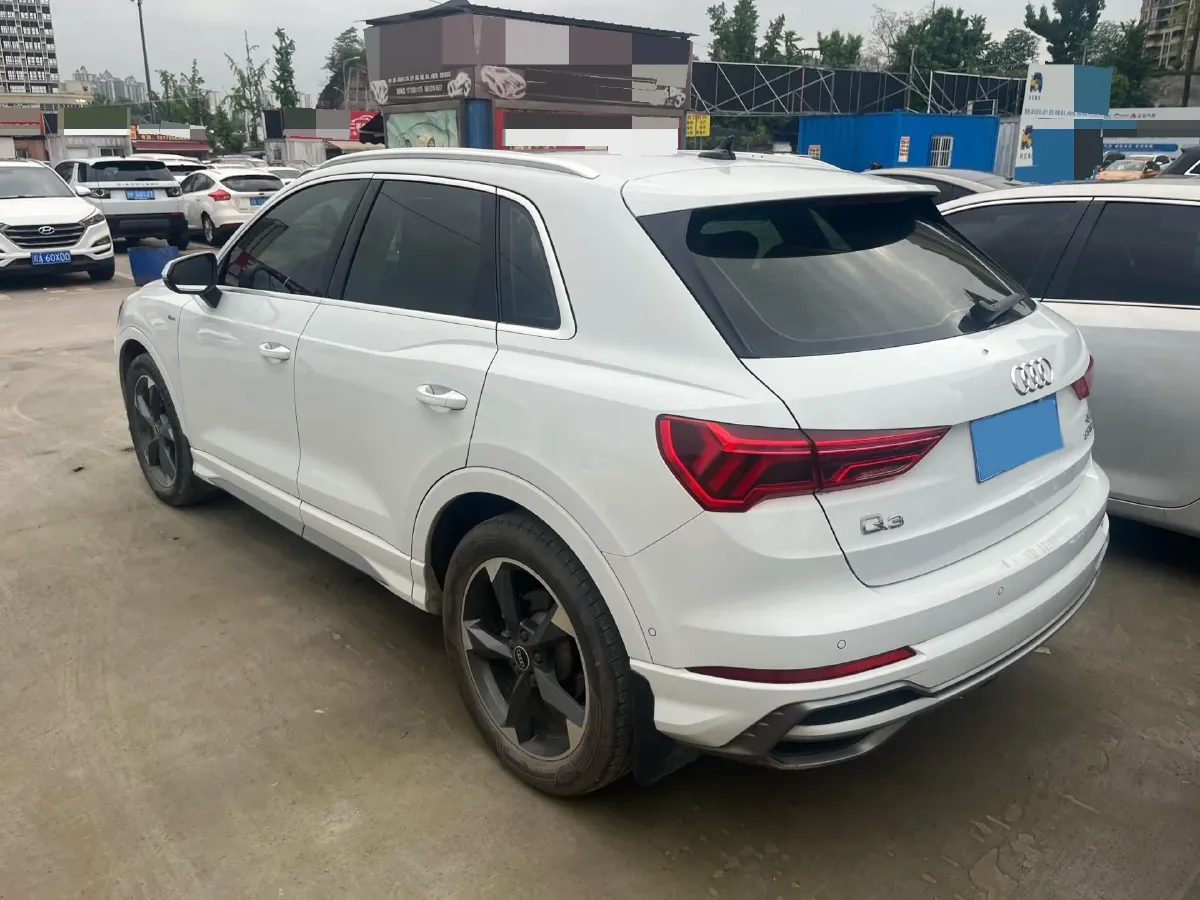 2022 Audi Q3 1.4T 150HP L4 7DCT,autocango,china used car exporter,china ev exporter,chinese used car exporter,chinese used ev exporter