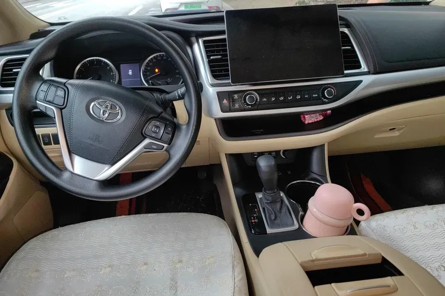 2021 Toyota Highlander 2.0T 220HP L4 6AT,autocango,china used car exporter,china ev exporter,chinese used car exporter,chinese used ev exporter