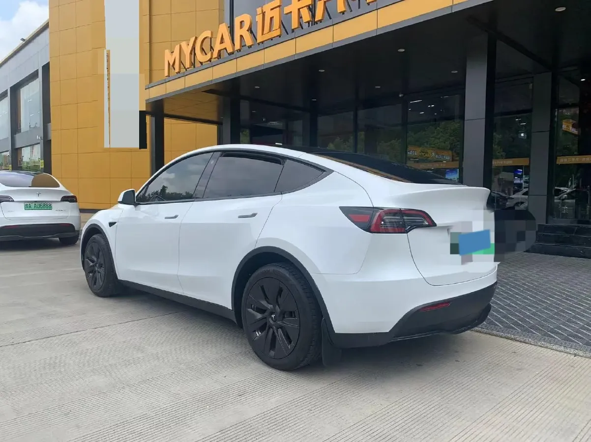 2022 BMW 3 Series 2.0T 184HP L4 8AT,autocango,china used car exporter,china ev exporter,chinese used car exporter,chinese used ev exporter