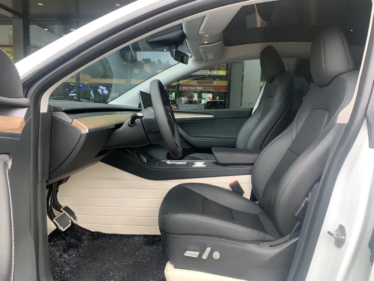 2022 BMW 3 Series 2.0T 184HP L4 8AT,autocango,china used car exporter,china ev exporter,chinese used car exporter,chinese used ev exporter