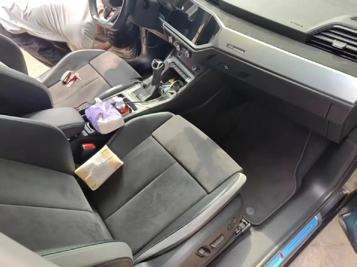 2021 Audi Q3 1.4T 150HP L4 7DCT,autocango,china used car exporter,china ev exporter,chinese used car exporter,chinese used ev exporter