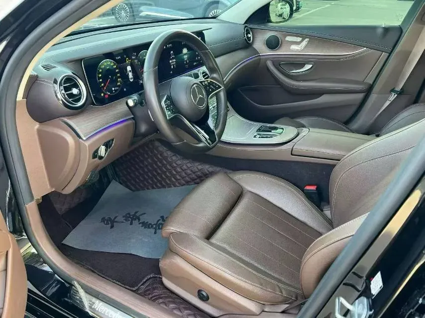 2022 Mercedes-Benz GLC Class 2.0T 258HP L4 9AT,autocango,china used car exporter,china ev exporter,chinese used car exporter,chinese used ev exporter