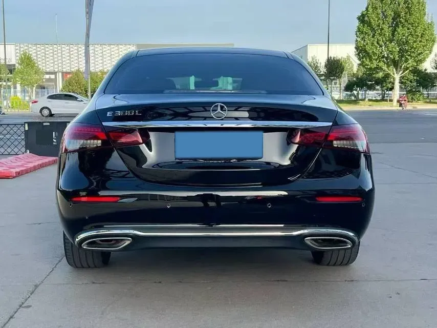 2022 Mercedes-Benz GLC Class 2.0T 258HP L4 9AT,autocango,china used car exporter,china ev exporter,chinese used car exporter,chinese used ev exporter