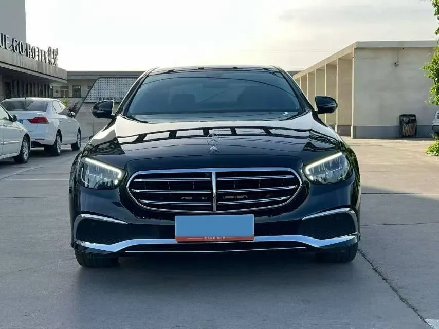 2022 Mercedes-Benz GLC Class 2.0T 258HP L4 9AT,autocango,china used car exporter,china ev exporter,chinese used car exporter,chinese used ev exporter
