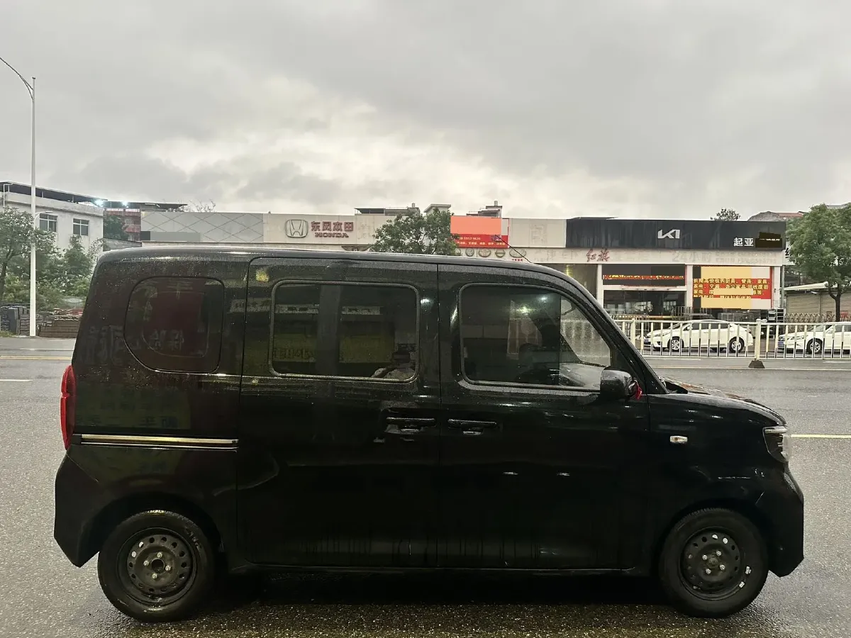 2025 WuLing ZhiGuang BEV 17.7KWH,autocango,china used car exporter,china ev exporter,chinese used car exporter,chinese used ev exporter