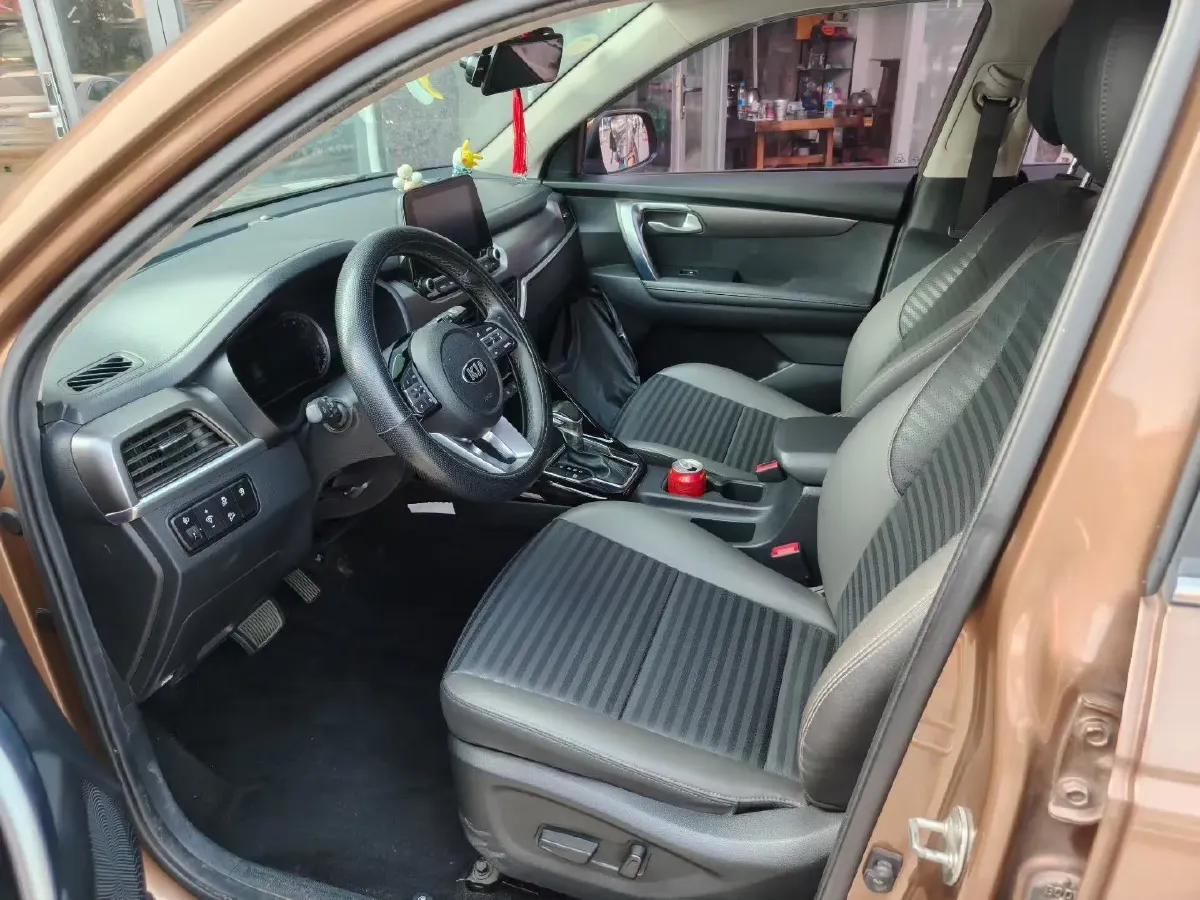 2018 Kia Sportage R 2.0L 160HP L4 6AT,autocango,china used car exporter,china ev exporter,chinese used car exporter,chinese used ev exporter