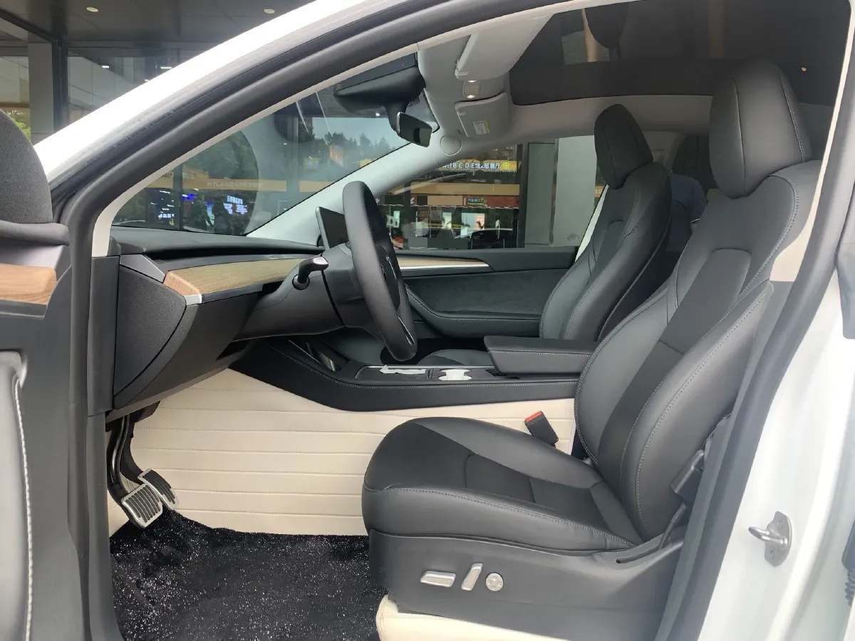 2022 BMW 3 Series 2.0T 184HP L4 8AT,autocango,china used car exporter,china ev exporter,chinese used car exporter,chinese used ev exporter