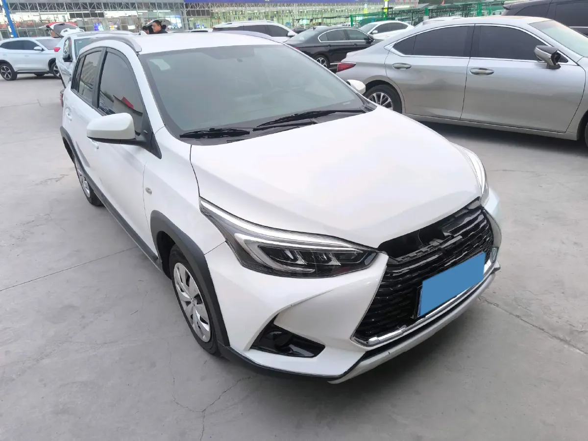 2022 Toyota Yaris L 1.5L 112HP L4 CVT,autocango,china used car exporter,china ev exporter,chinese used car exporter,chinese used ev exporter