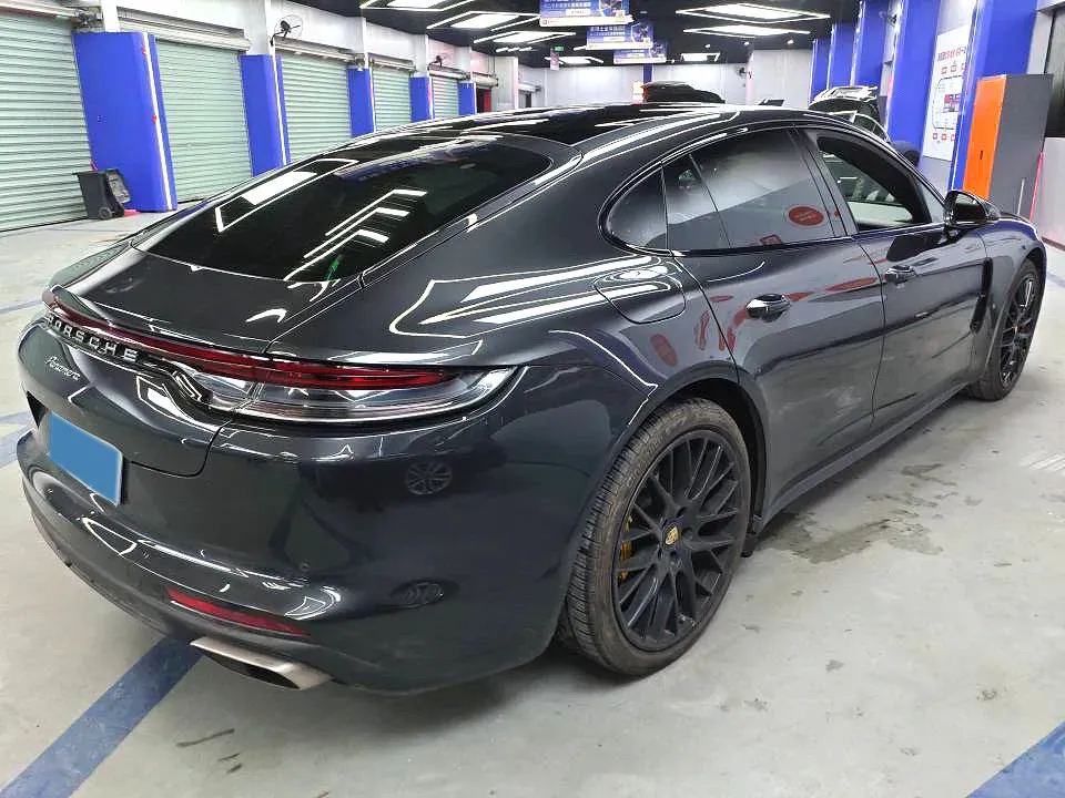 2021 Porsche Panamera 2.9T 330HP V6 8DCT,autocango,china used car exporter,china ev exporter,chinese used car exporter,chinese used ev exporter