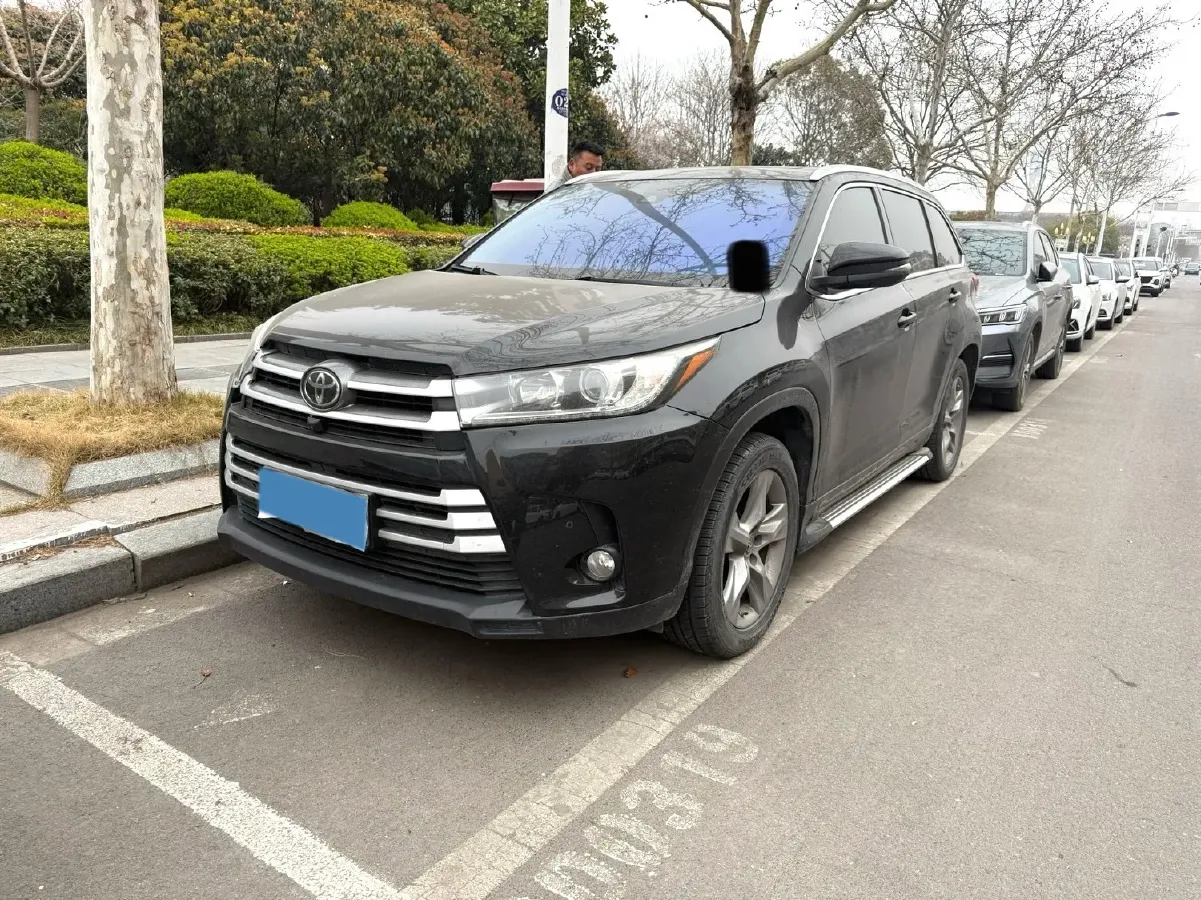 2018 Toyota Highlander 2.0T 220HP L4 6AT,autocango,china used car exporter,china ev exporter,chinese used car exporter,chinese used ev exporter