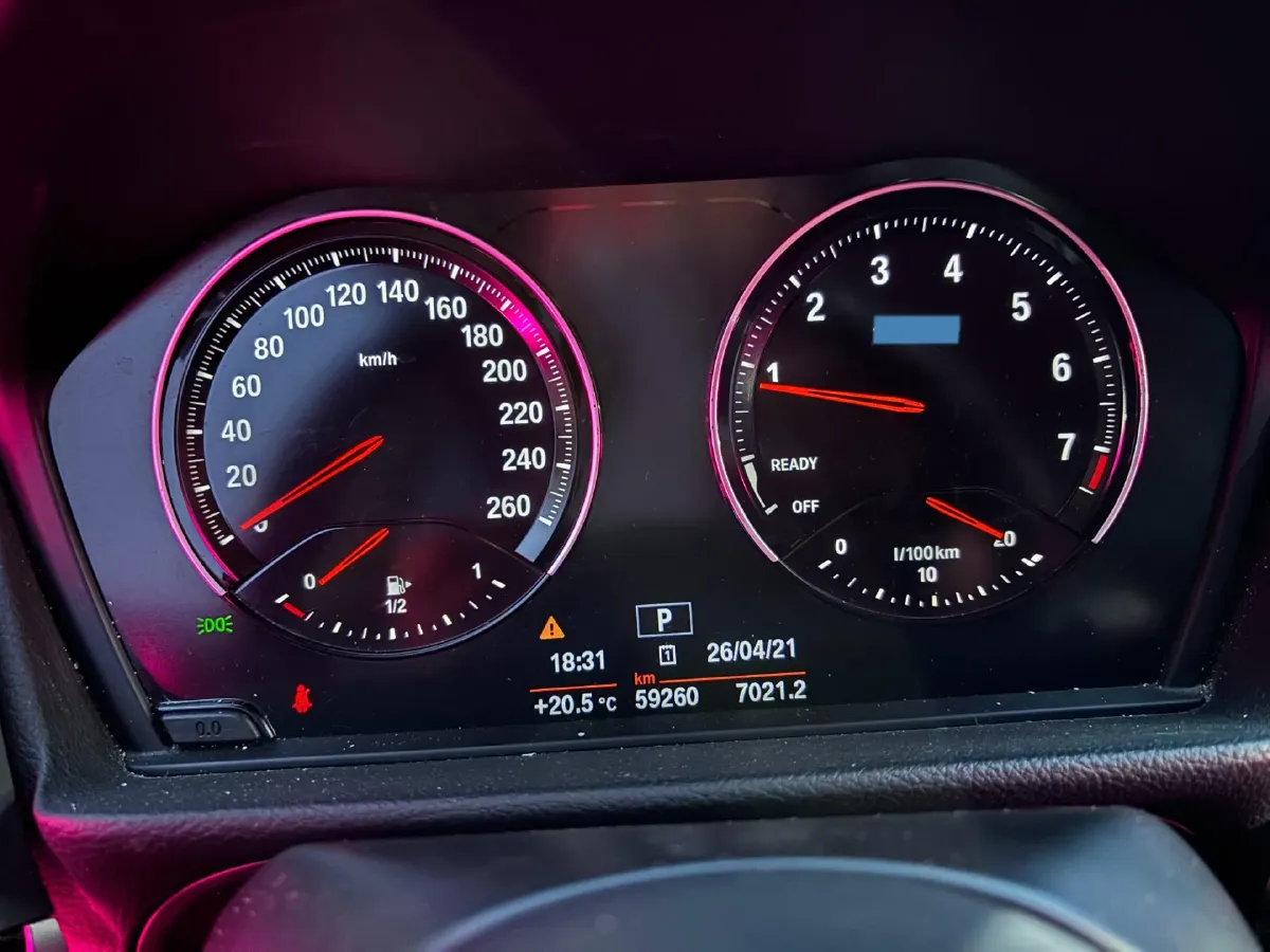 2020 BMW 1 Series 1.5T 140HP L3 7DCT,autocango,china used car exporter,china ev exporter,chinese used car exporter,chinese used ev exporter