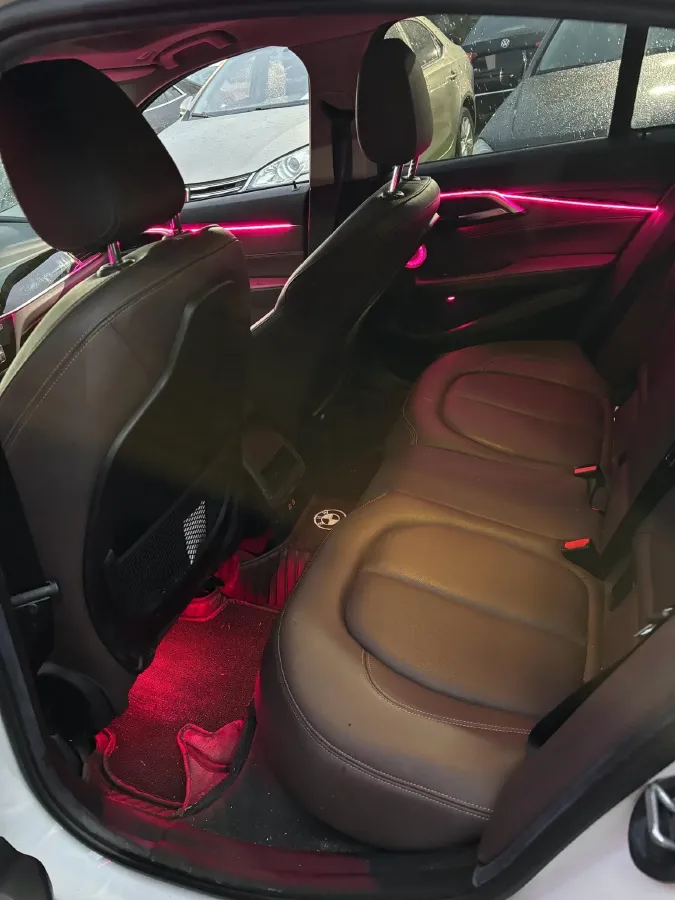 2020 BMW 1 Series 1.5T 140HP L3 7DCT,autocango,china used car exporter,china ev exporter,chinese used car exporter,chinese used ev exporter