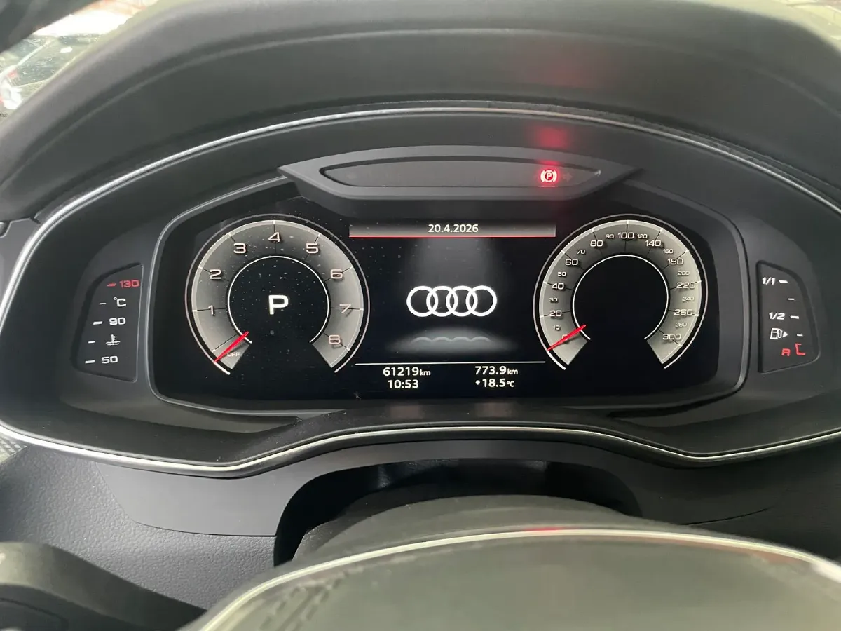 2023 Audi A6L 2.0T 190HP L4 7DCT,autocango,china used car exporter,china ev exporter,chinese used car exporter,chinese used ev exporter