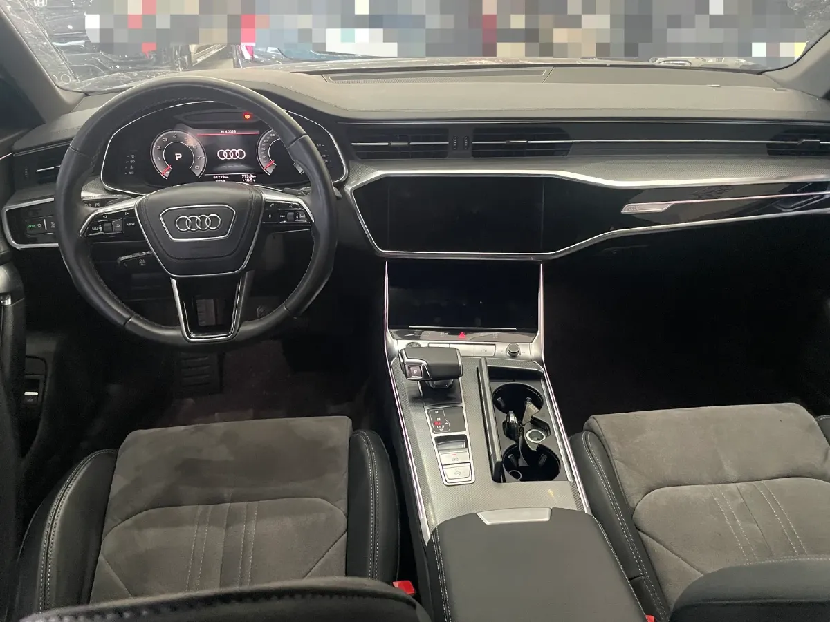 2023 Audi A6L 2.0T 190HP L4 7DCT,autocango,china used car exporter,china ev exporter,chinese used car exporter,chinese used ev exporter