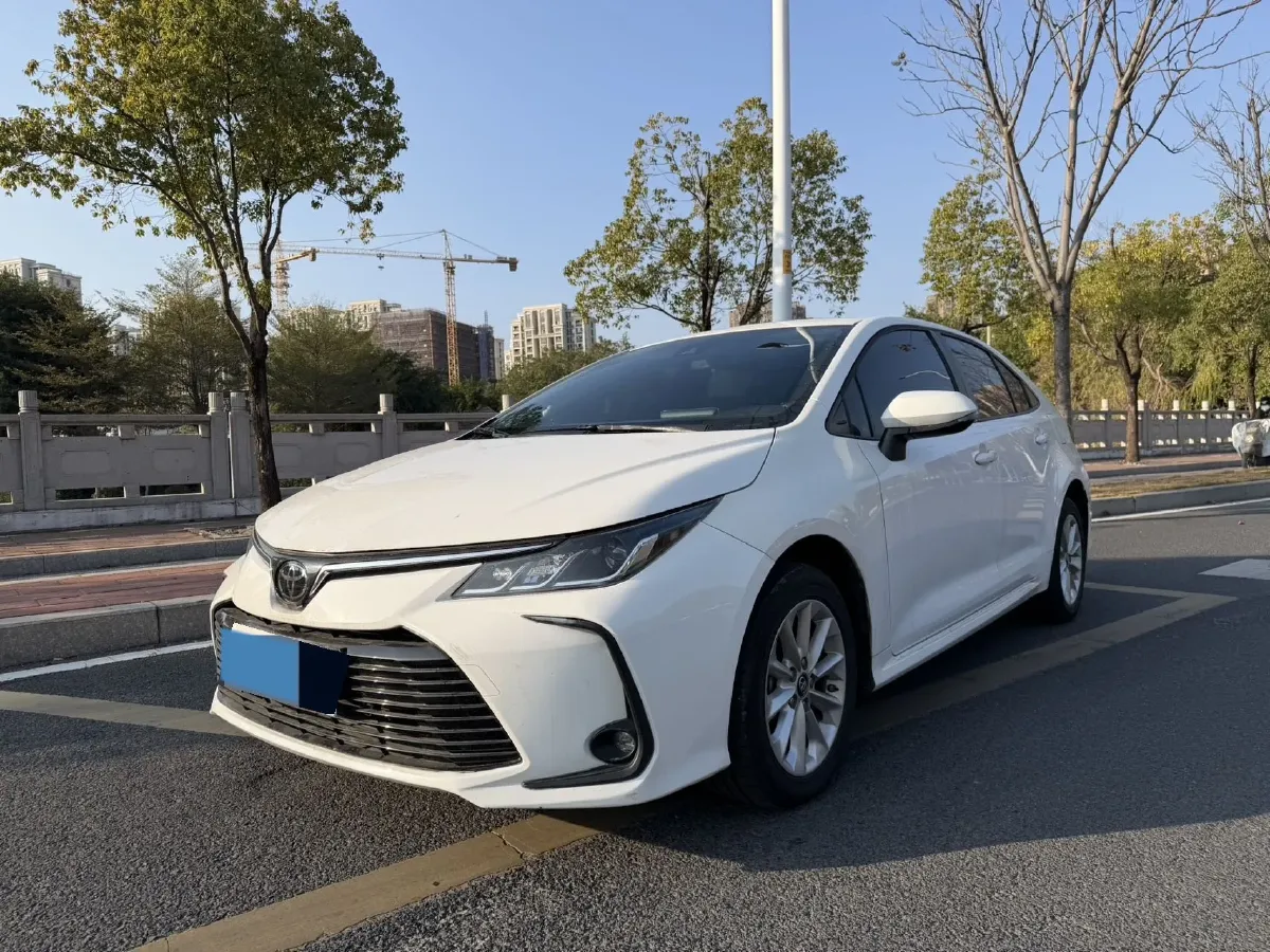 2021 Toyota Corolla 1.2T 116HP L4 CVT,autocango,china used car exporter,china ev exporter,chinese used car exporter,chinese used ev exporter