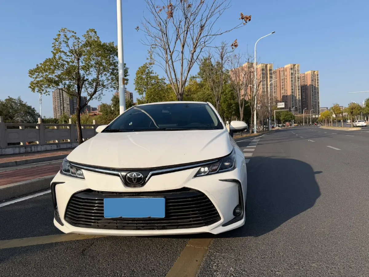 2021 Toyota Corolla 1.2T 116HP L4 CVT,autocango,china used car exporter,china ev exporter,chinese used car exporter,chinese used ev exporter