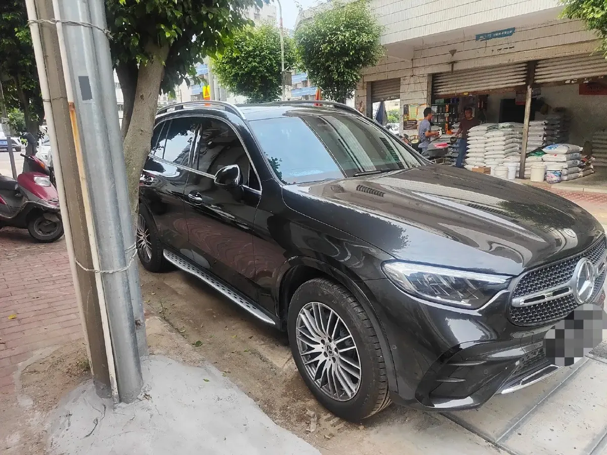 2023 Mercedes-Benz GLC Class 2.0T 258HP L4 9AT,autocango,china used car exporter,china ev exporter,chinese used car exporter,chinese used ev exporter