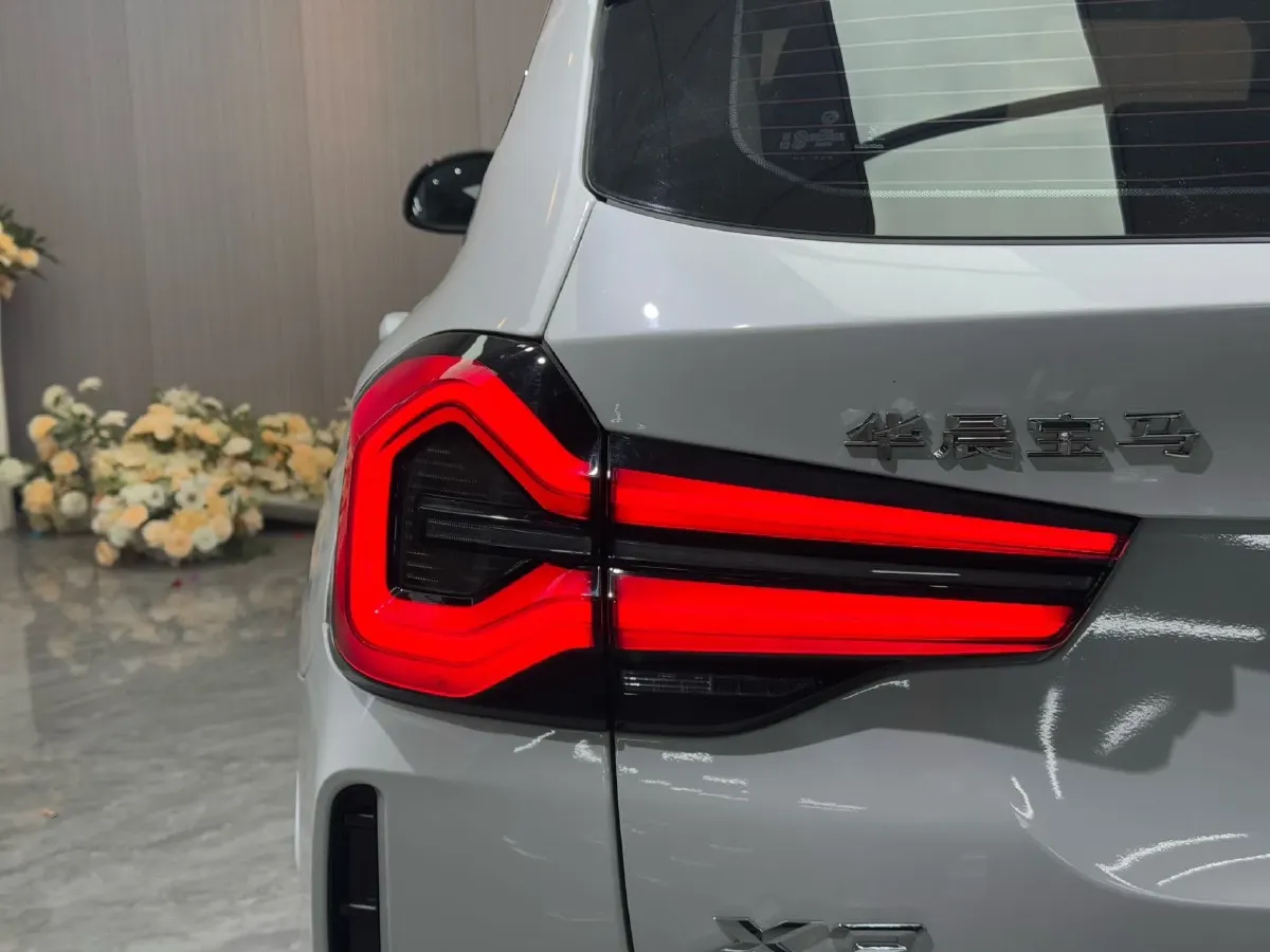 2023 BMW X3 2.0T 245HP L4 8AT,autocango,china used car exporter,china ev exporter,chinese used car exporter,chinese used ev exporter